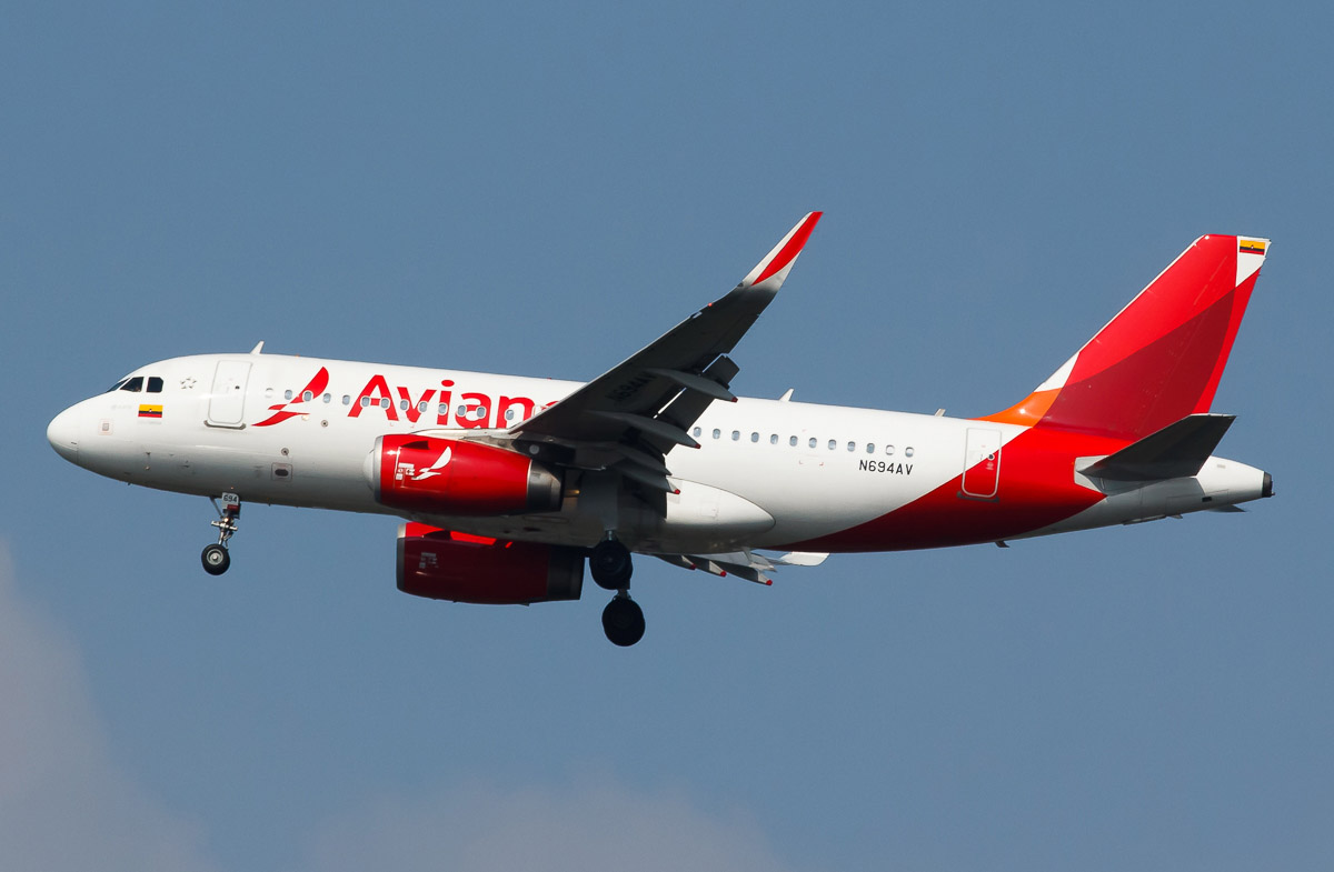 Avianca cancela mais de 180 voos. Em crise, aérea foi obrigada a devolver aeronaves por falta de pagamento